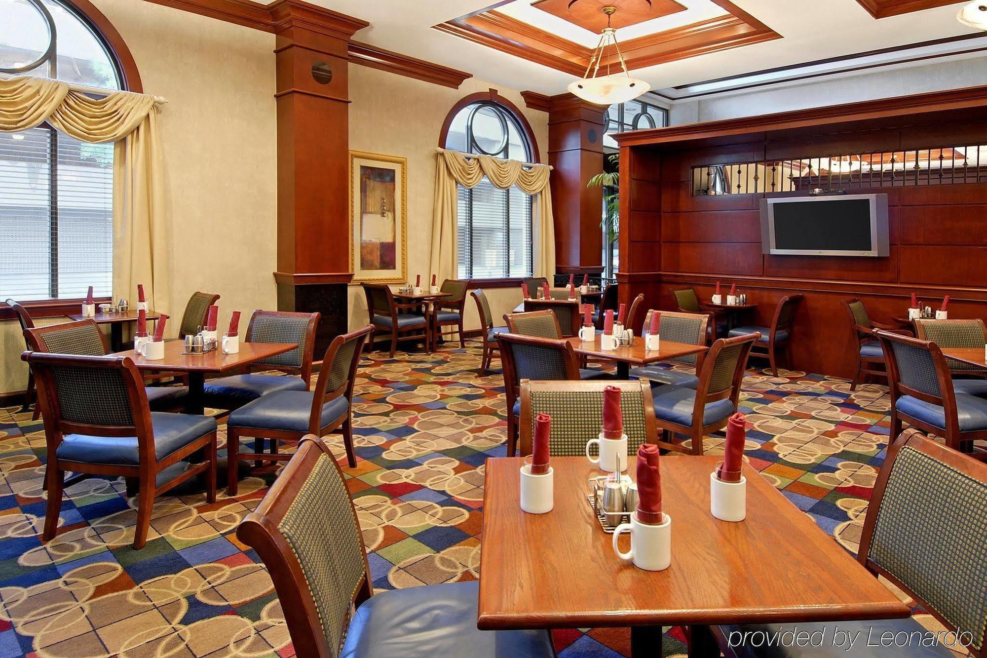 Courtyard By Marriott Norfolk Downtown Hotel Restaurant foto